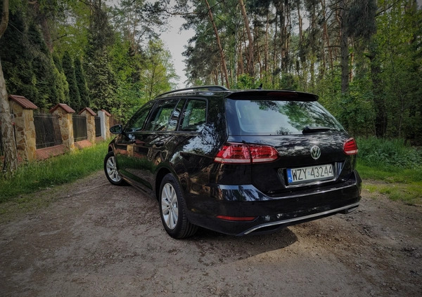 Volkswagen Golf cena 57300 przebieg: 193000, rok produkcji 2018 z Żyrardów małe 232